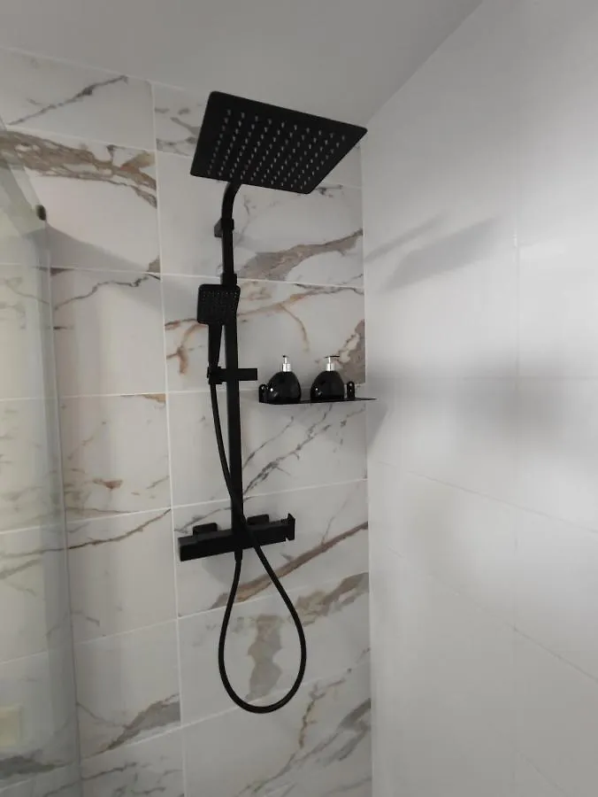 شقة La Suite Appartement Pleine Vue Mer كونكارنو فرنسا