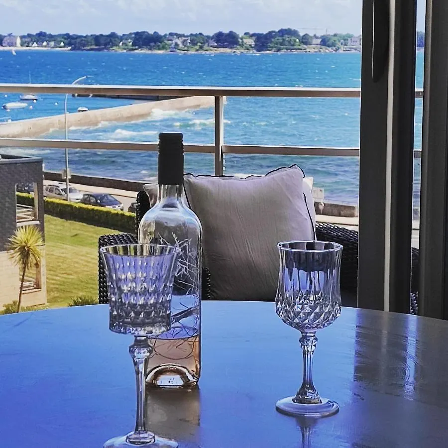 شقة La Suite Appartement Pleine Vue Mer كونكارنو فرنسا